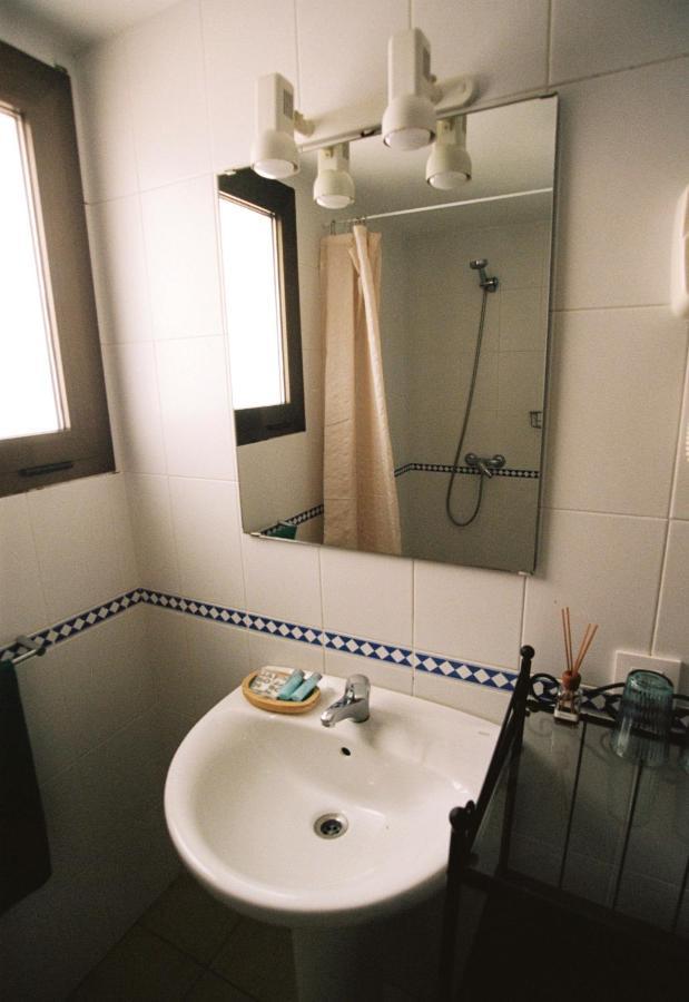 Hostal De L'Aigua Sant Llorenc de la Muga Exteriér fotografie