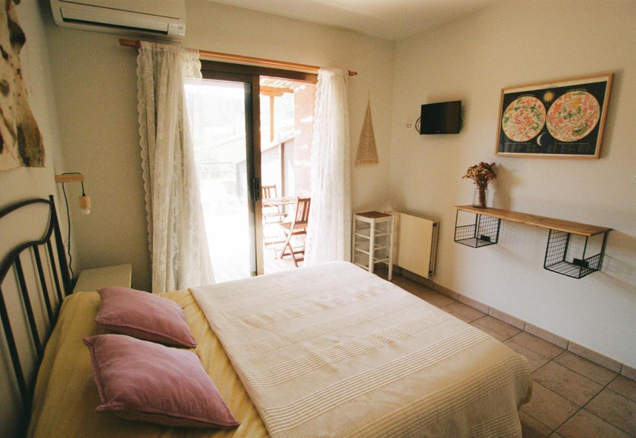 Hostal De L'Aigua Sant Llorenc de la Muga Exteriér fotografie